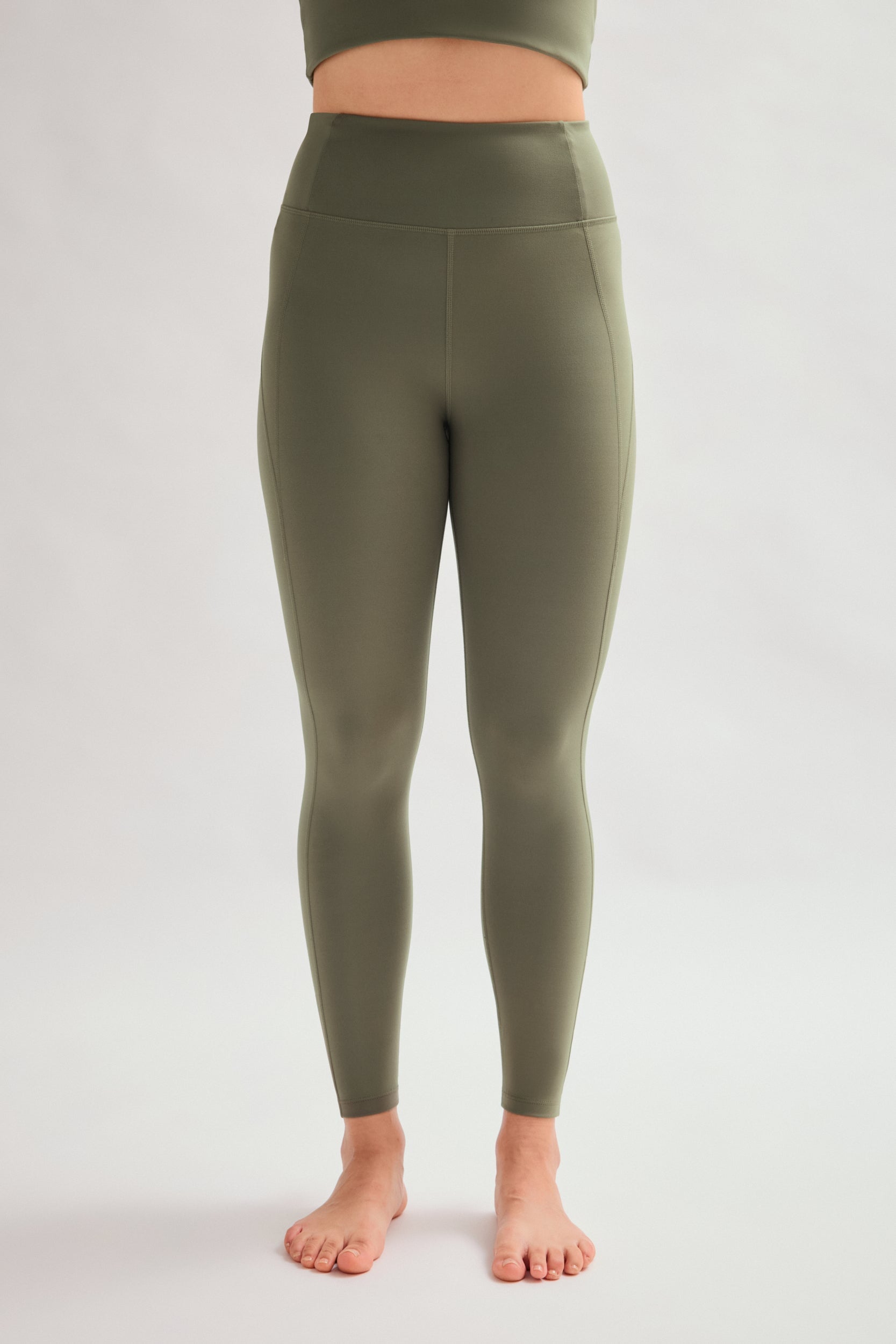 Yosemite Compressive High-Rise Legging