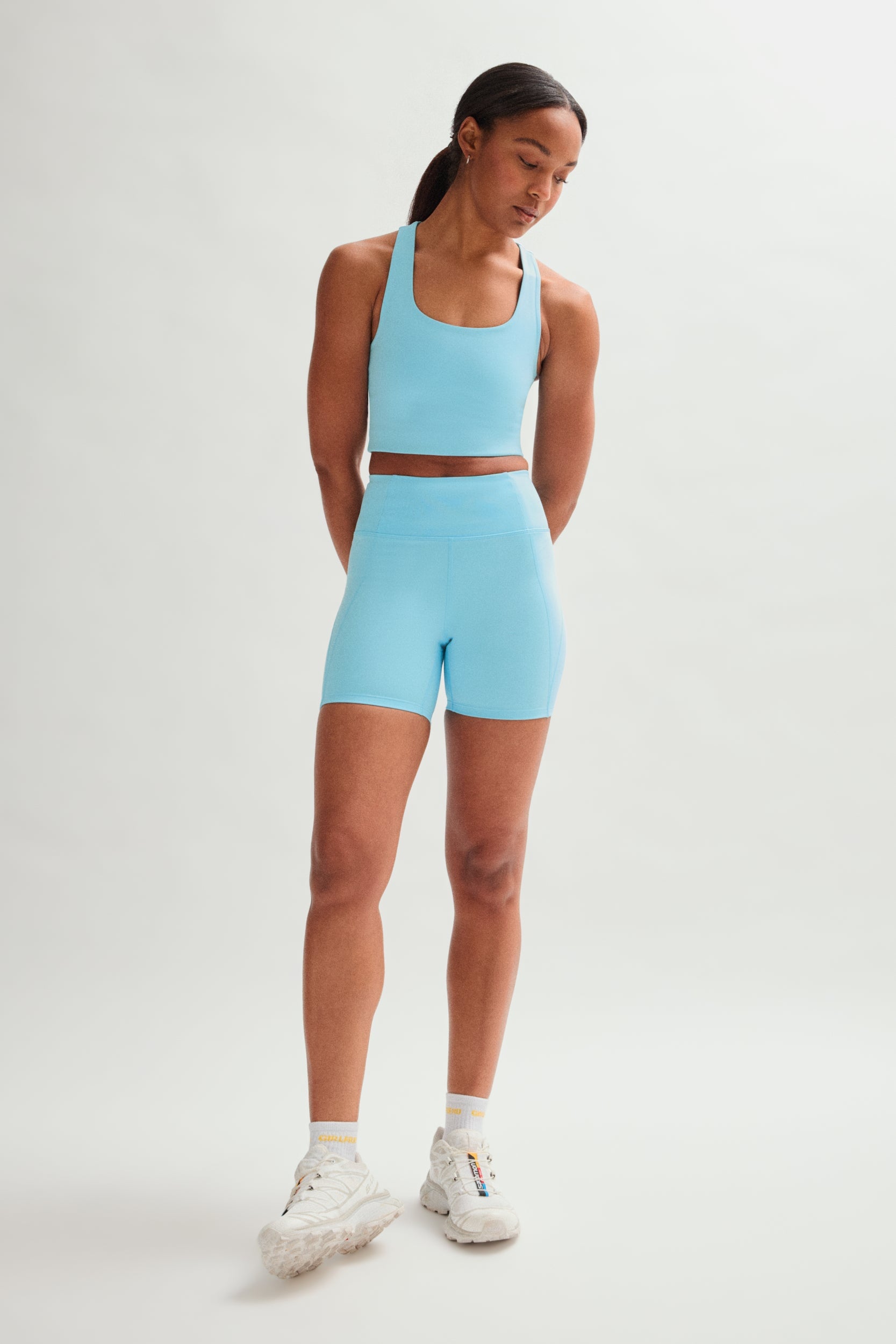 4013_RunShort_XS_SnowCap_1_web.jpg