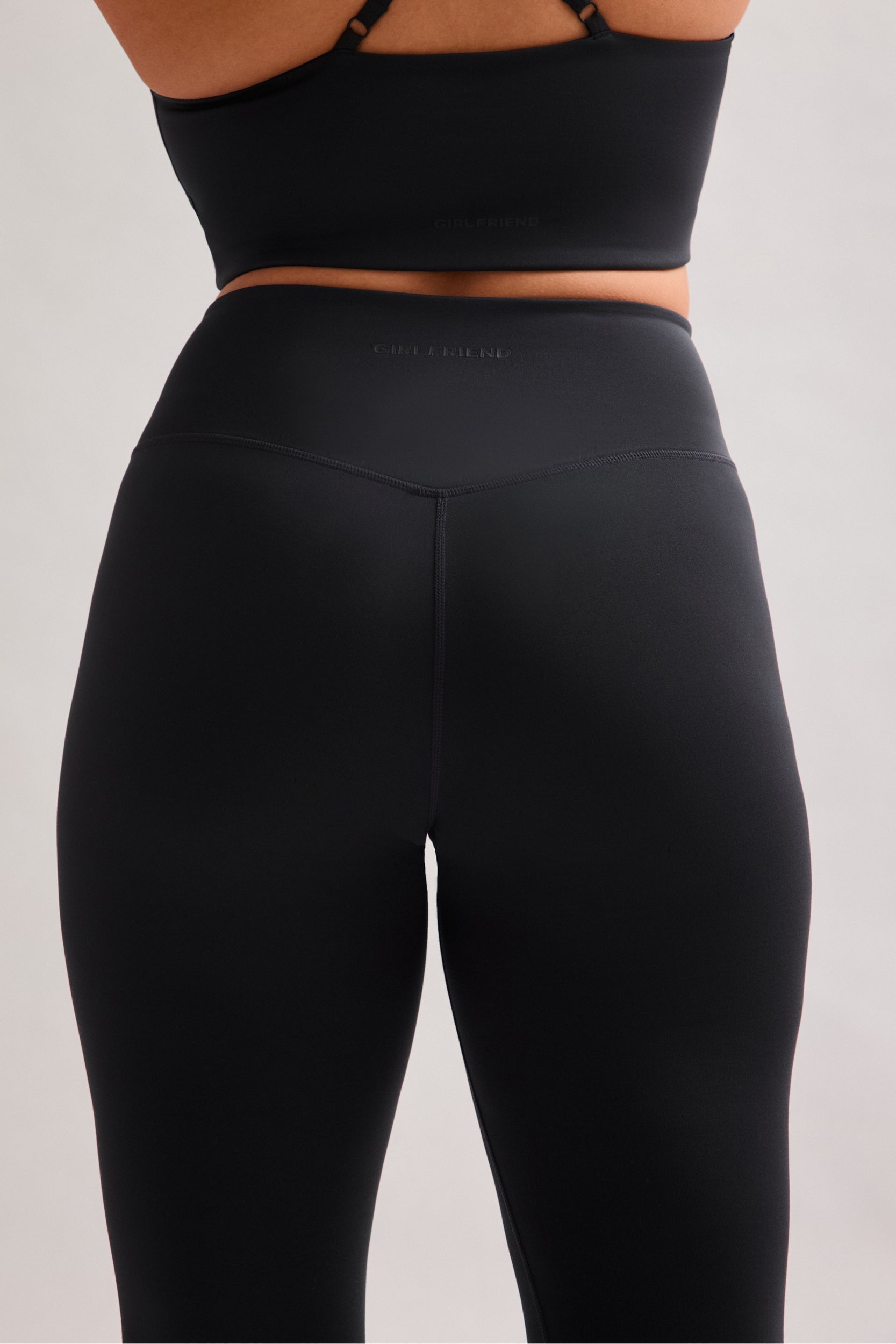 Black FLOAT Ultralight Legging — Girlfriend Collective
