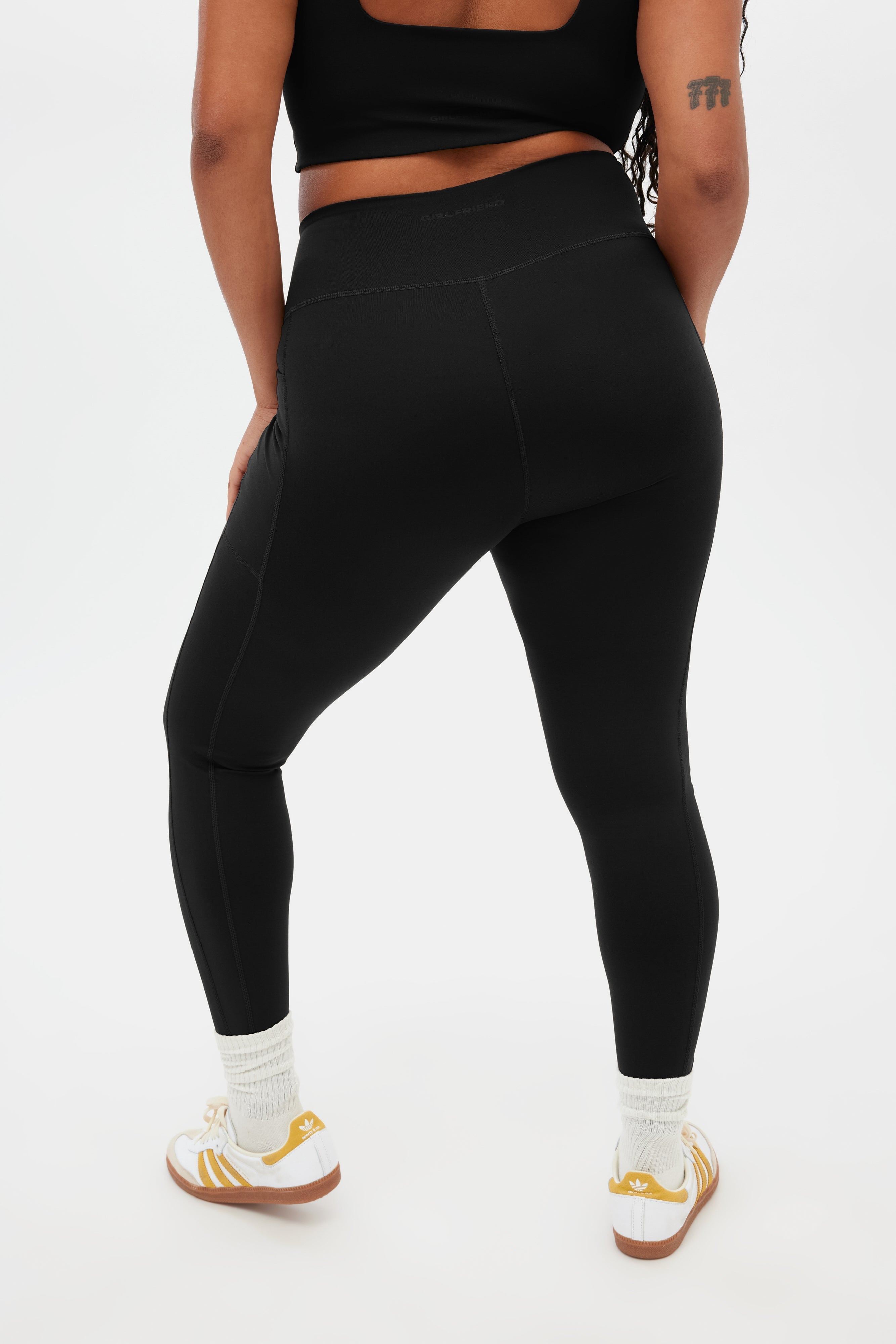Black Compressive Pocket Legging