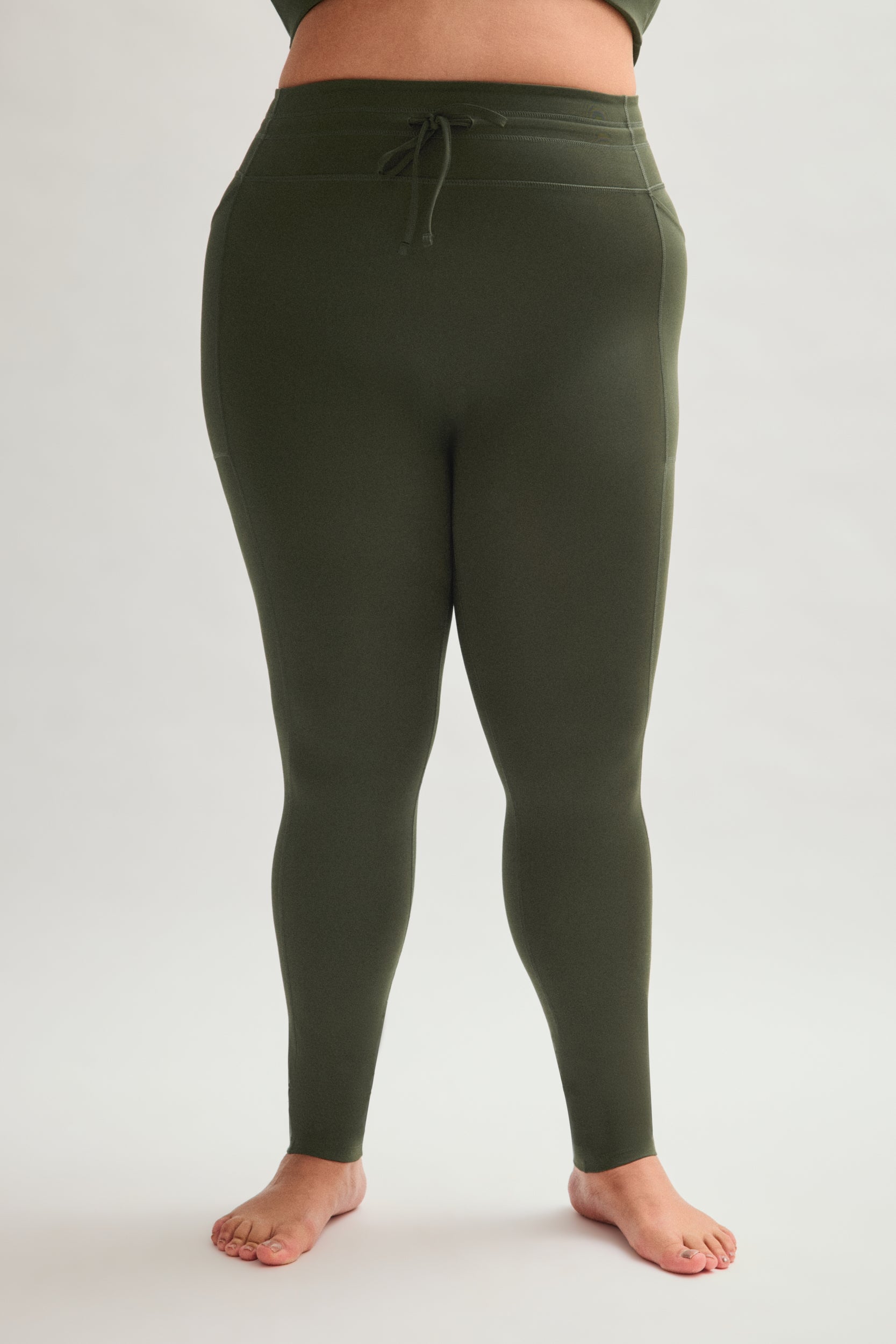 Terrace Compressive Drawstring Pocket Legging