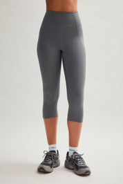 Moon Compressive High-Rise Capri