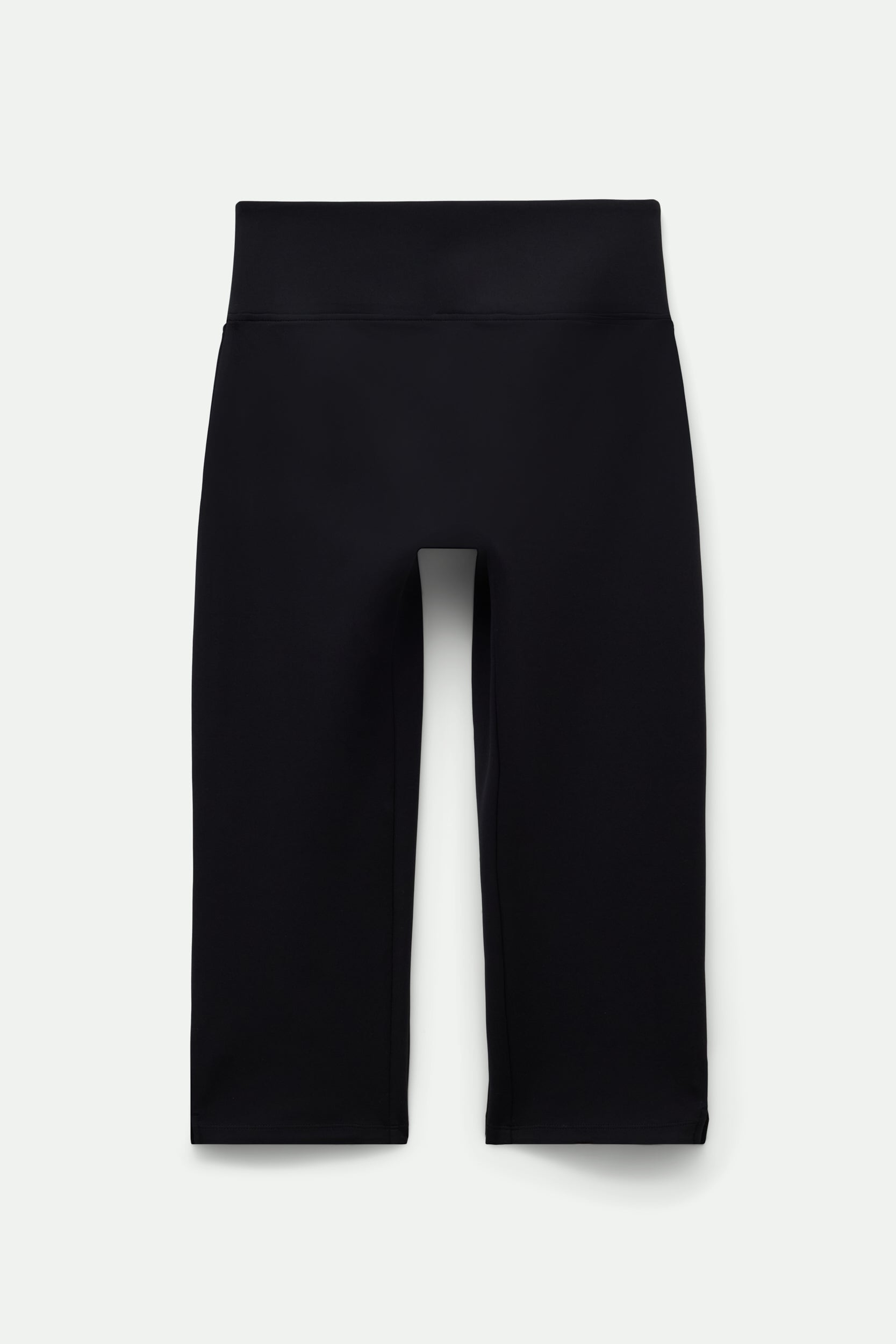 Black Luxe High-Rise Capri