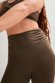 Café Compressive Pleated Waistband Legging