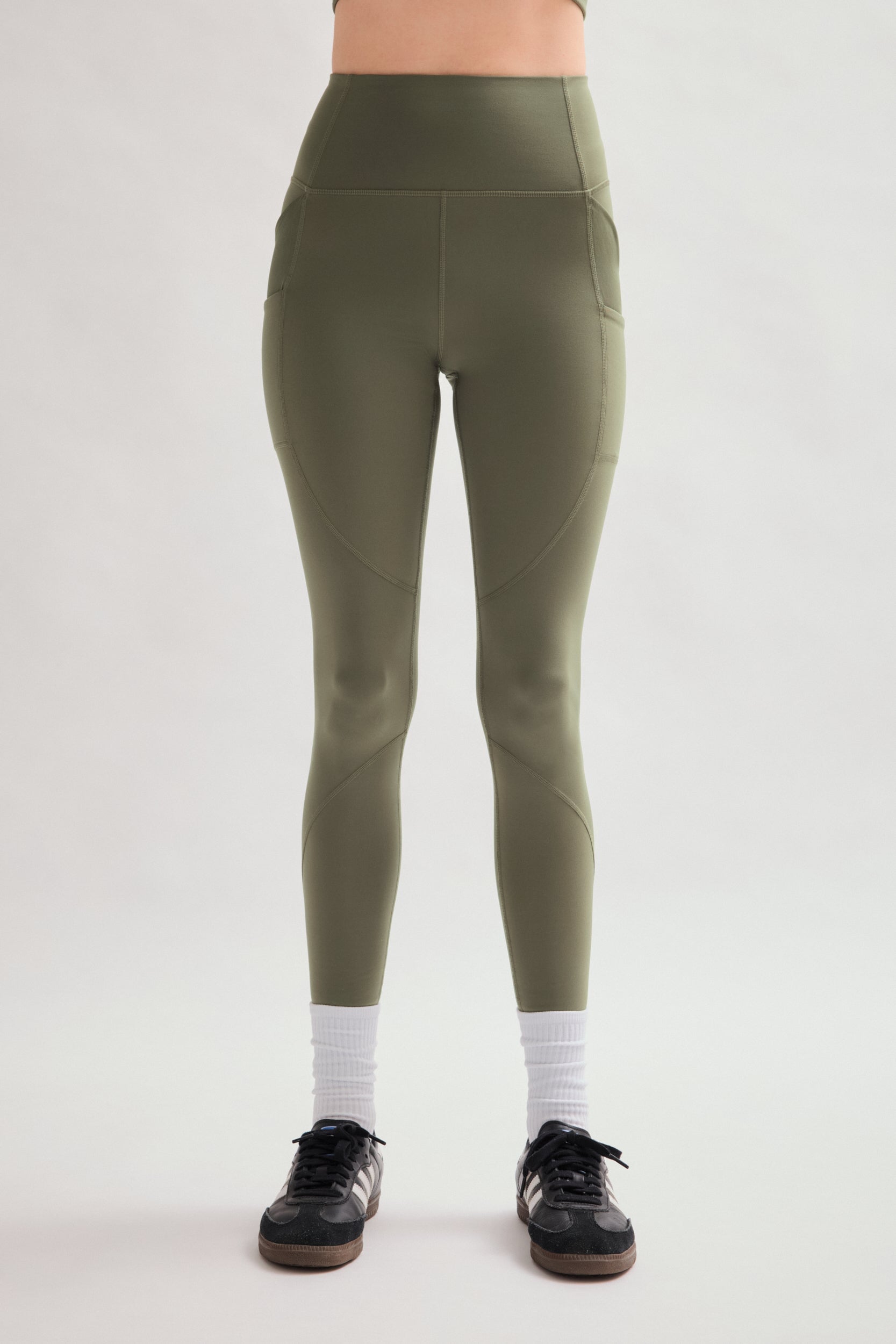4124_4140_MotoPocketLegging_XS_Yosemite_52_web.jpg