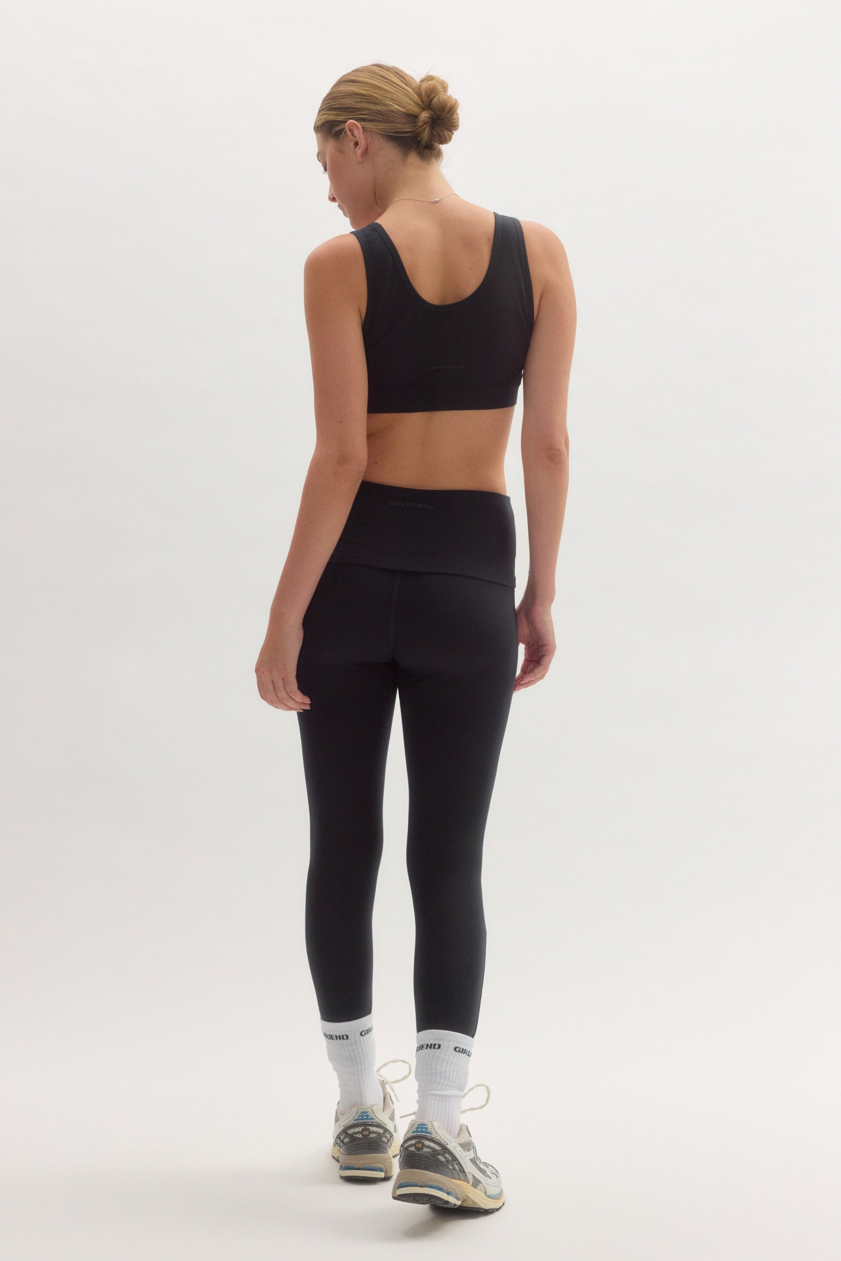 4131_CompressiveFoldoverWaistbandLegging_S_Black_3.jpg
