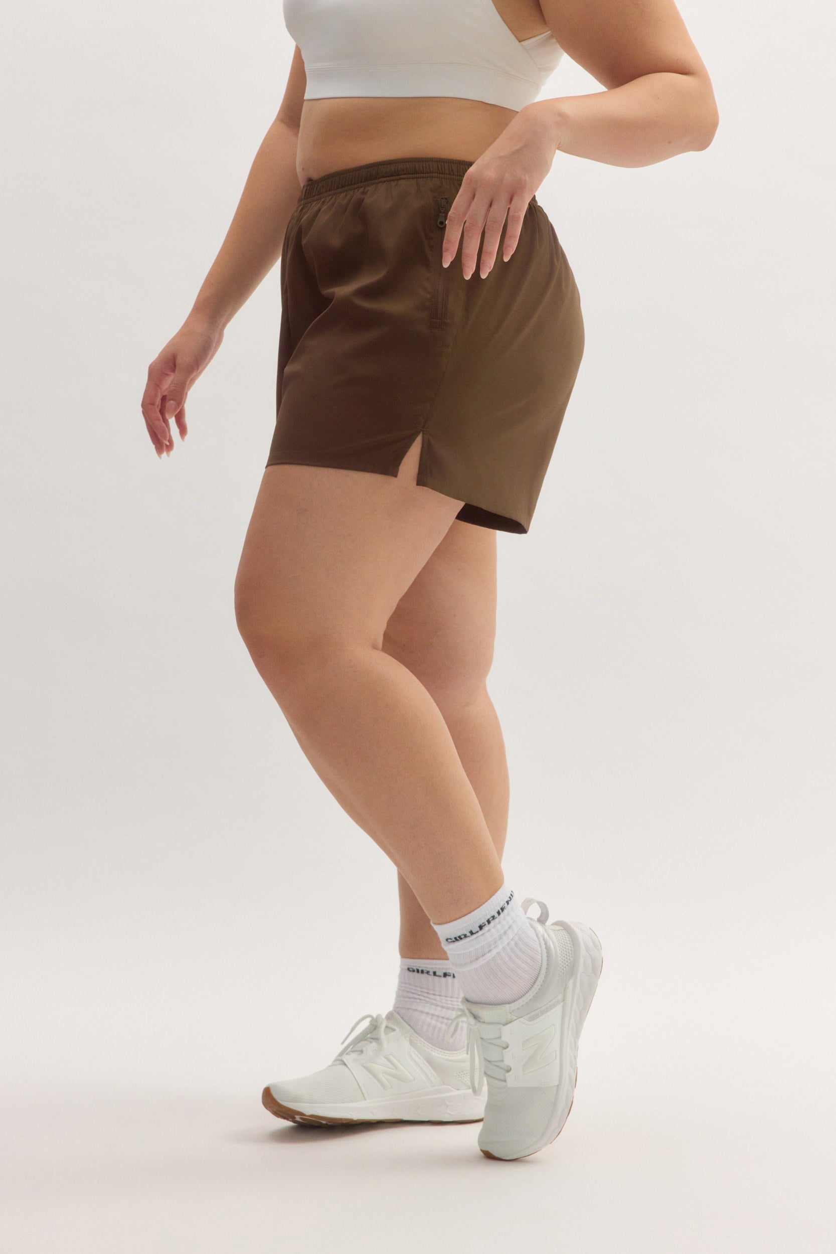 6005_GazelleShort_S_Chestnut_3.jpg