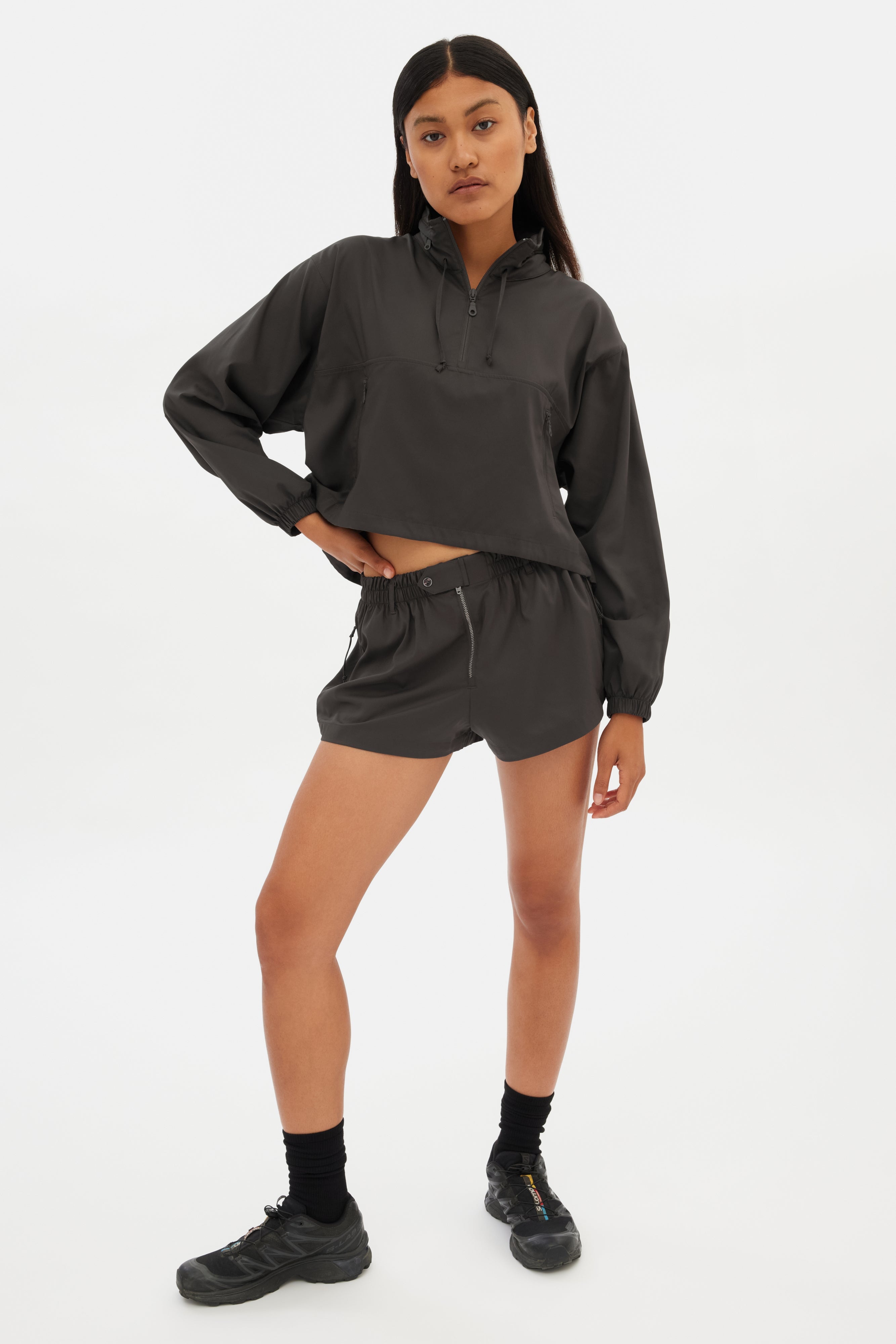6006_HuddleHalfZip_S_Ash_0700_web.jpg