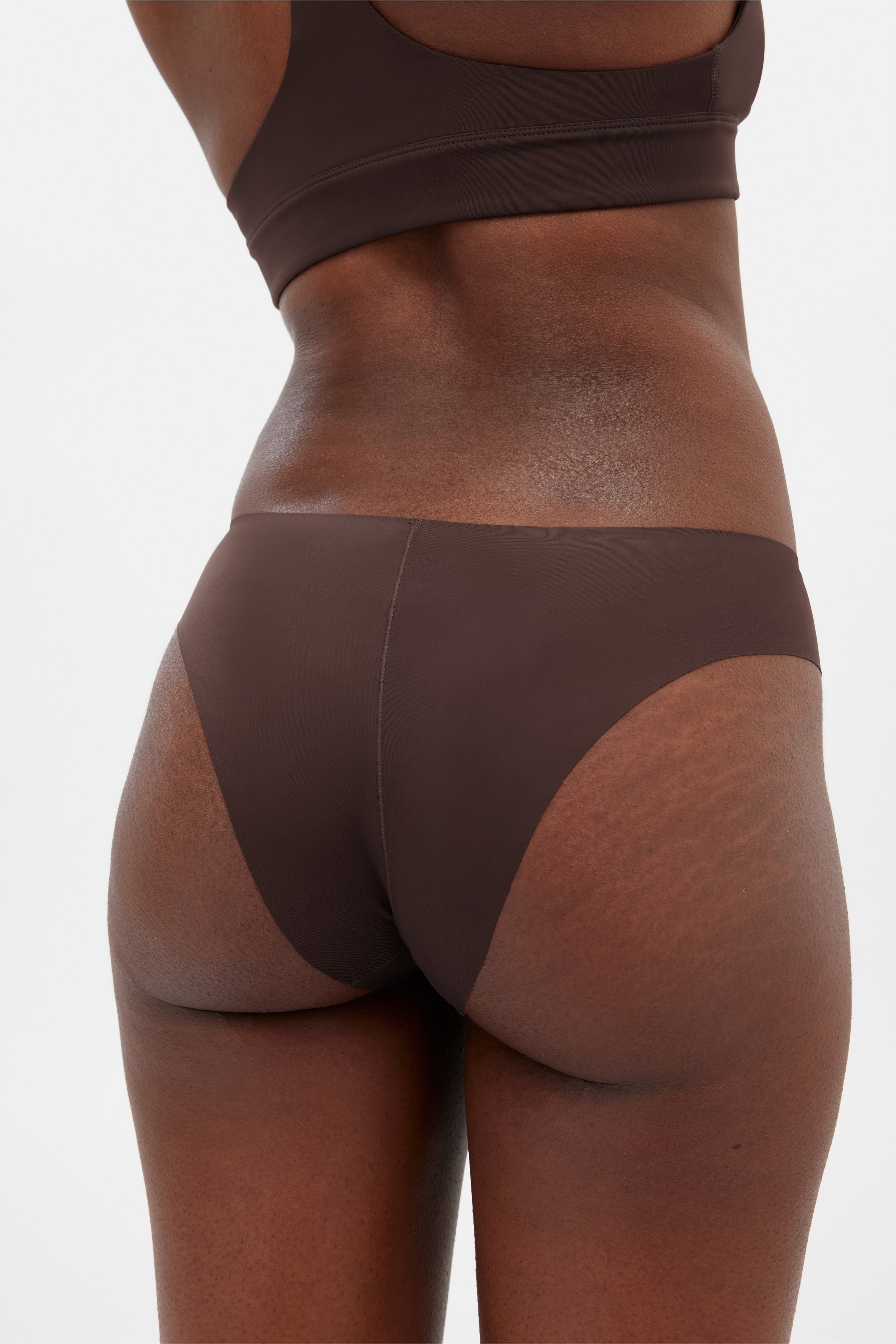 Clove Cheeky Hipster